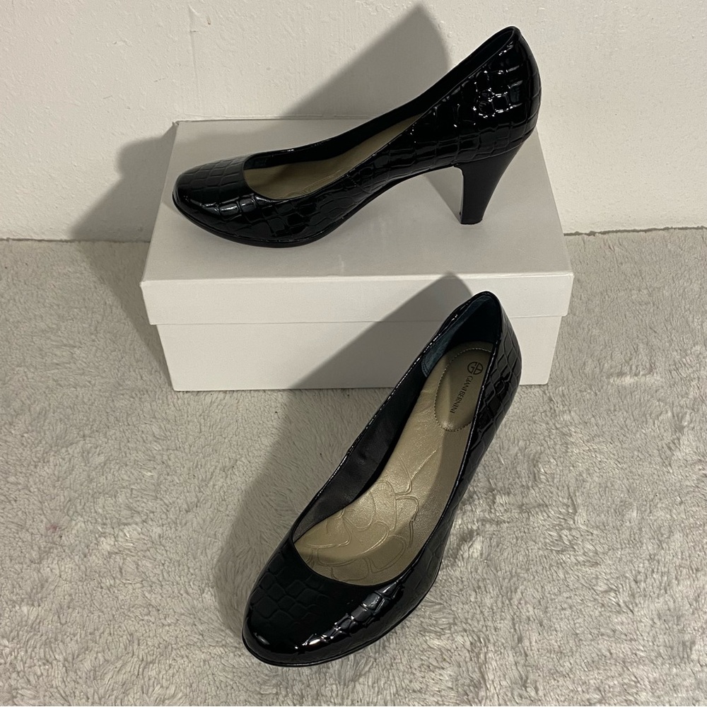 Giani Bernini Sweets Black Faux Leather Croc Embossed Heels Women’s Size 7.5M